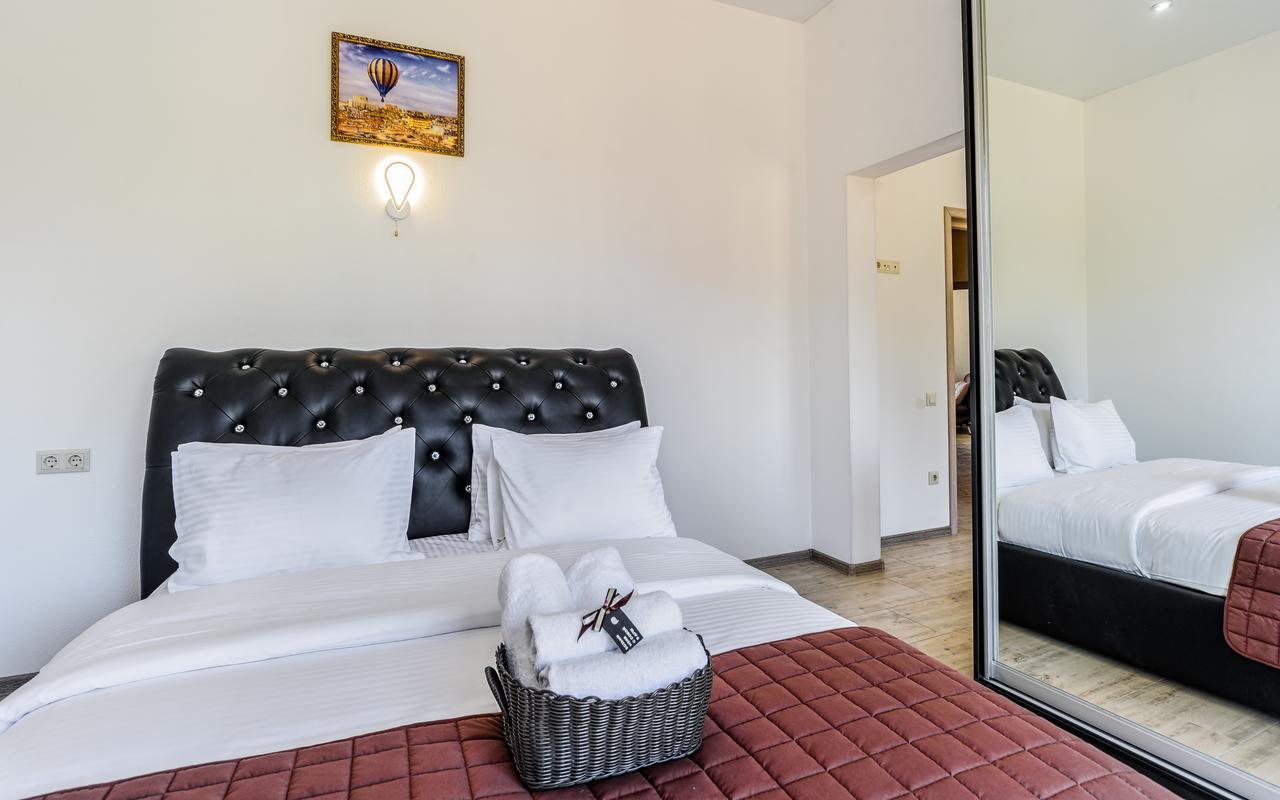 Hotel Sorrento Odesa Exterior photo